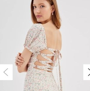 Kiss The Sky floral mini NWT